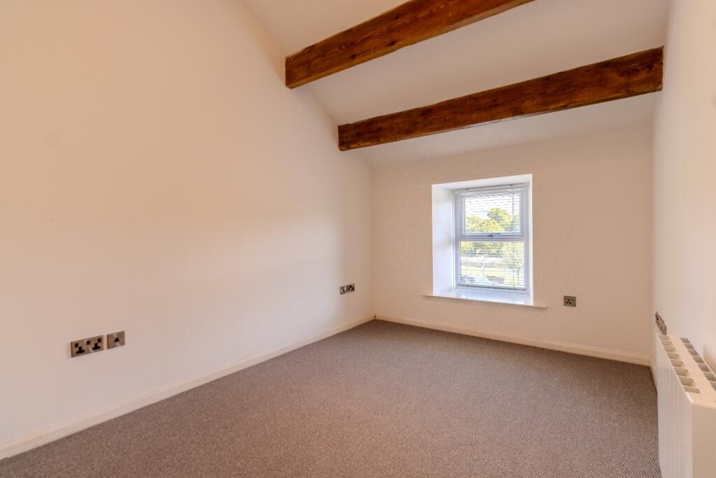 House in Leyburn, North Yorkshire - More