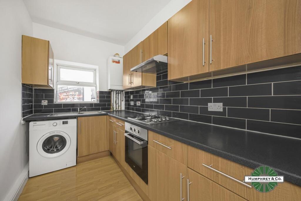 Main image of property: Hoe Street, Walthamstow