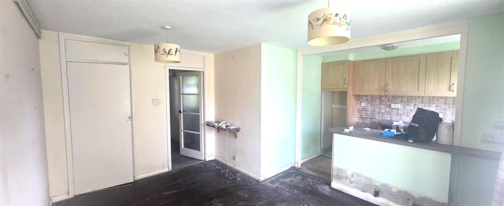 Apartment in Canterbury - View 5