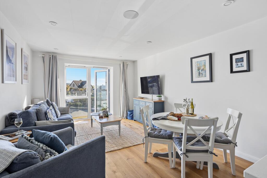8, Watergate View, Porth, TR7 photo 5