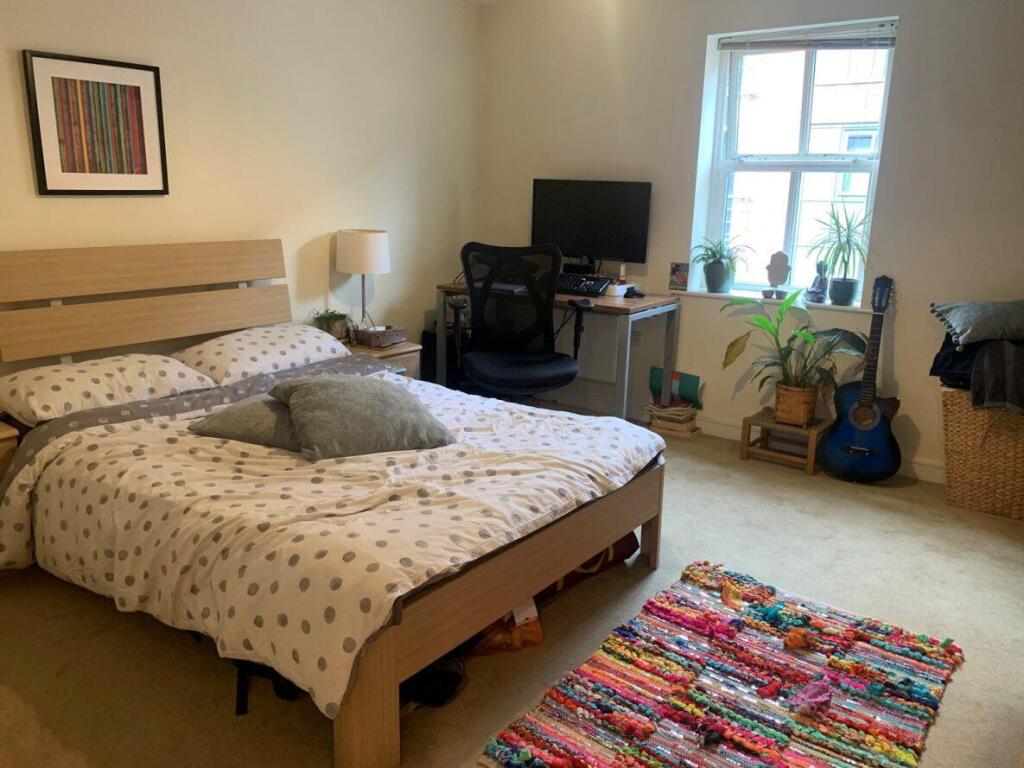 Apartment in Chester - View 5