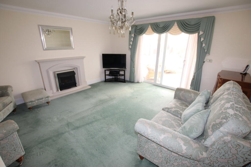 Abbigail Gardens, Clacton on Sea, CO15 photo 3