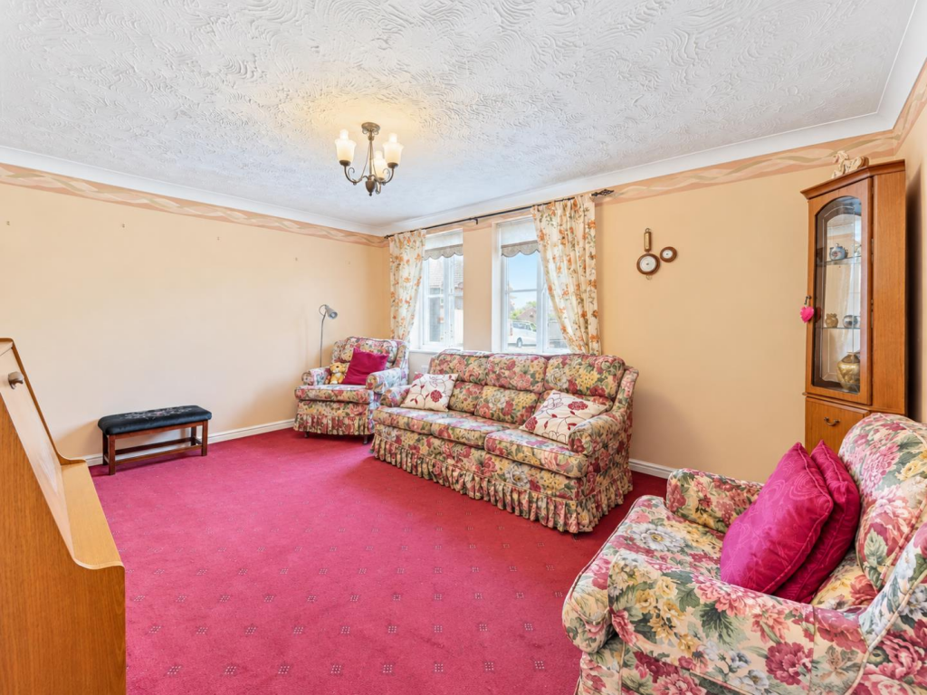 Heartsease Road, Thetford photo 4
