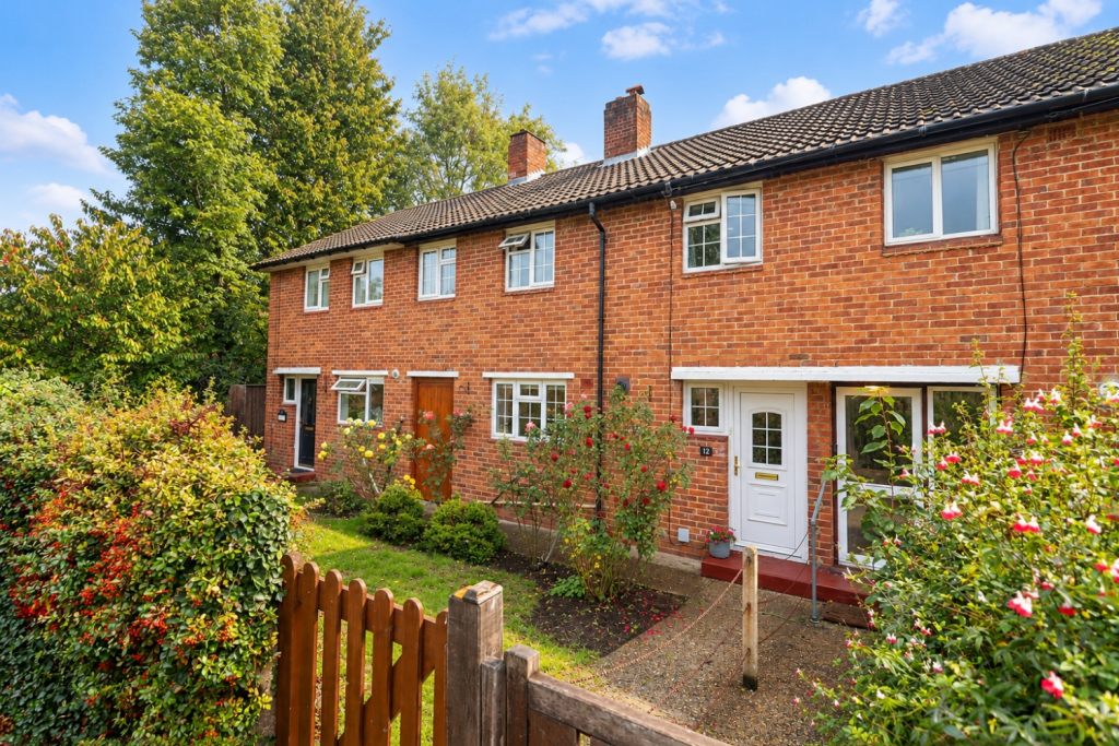 Main image of property: Pembury Close, Hayes, Bromley, Kent, BR2