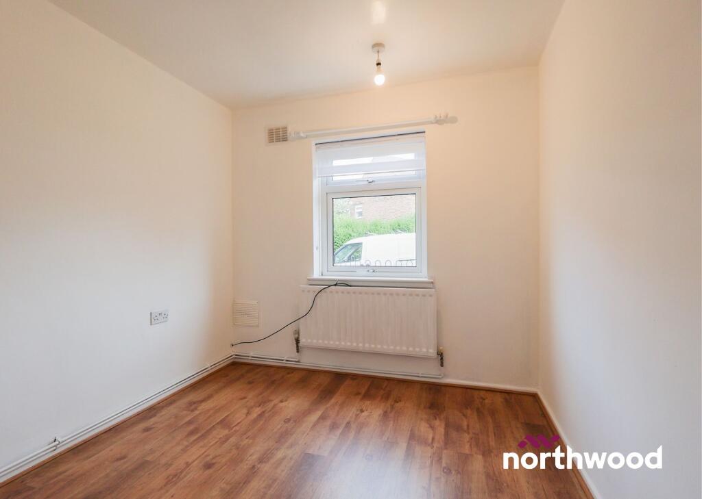 Apartment in Stoke-on-Trent - More
