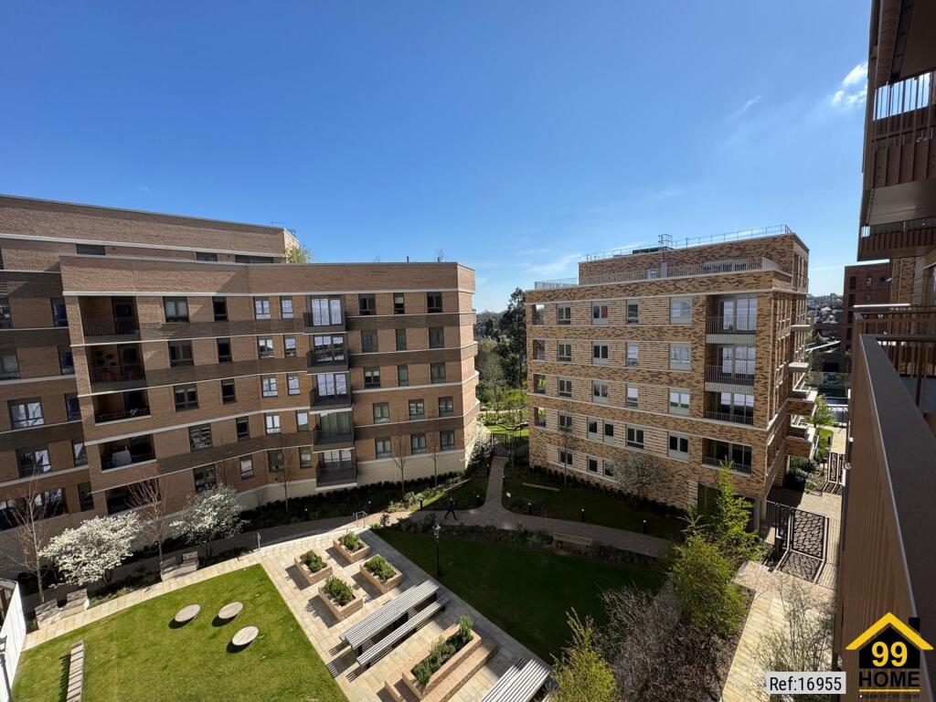 House in London - View 4