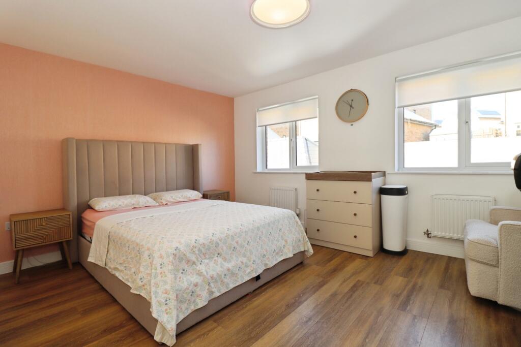 House in Bristol, Almondsbury - View 5