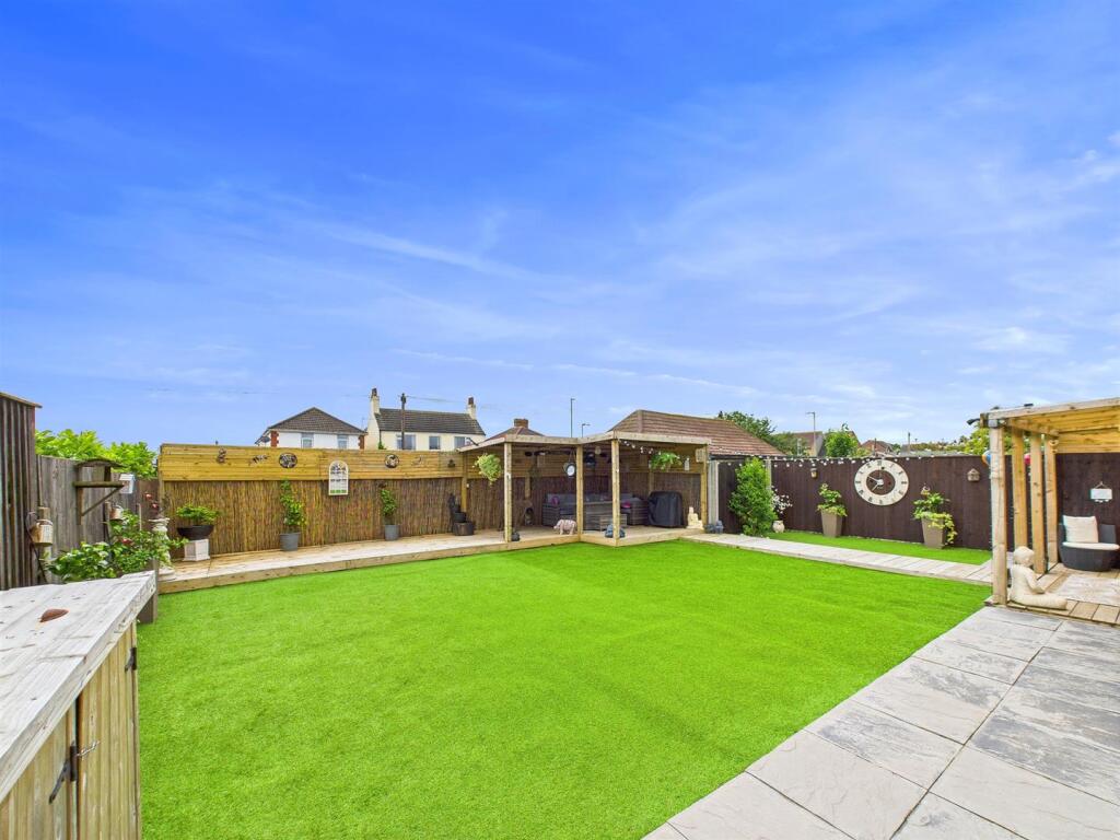 Faldos Way, Mablethorpe photo 3