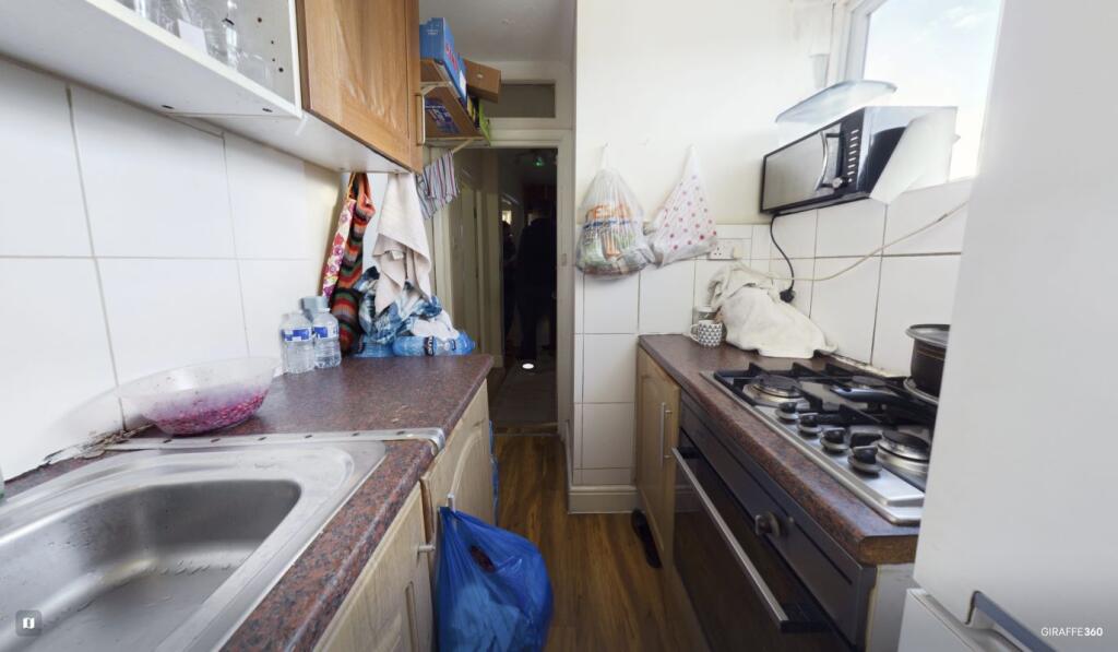 9 Hereford Road, Feltham, Middlesex, TW13 5BP photo 3