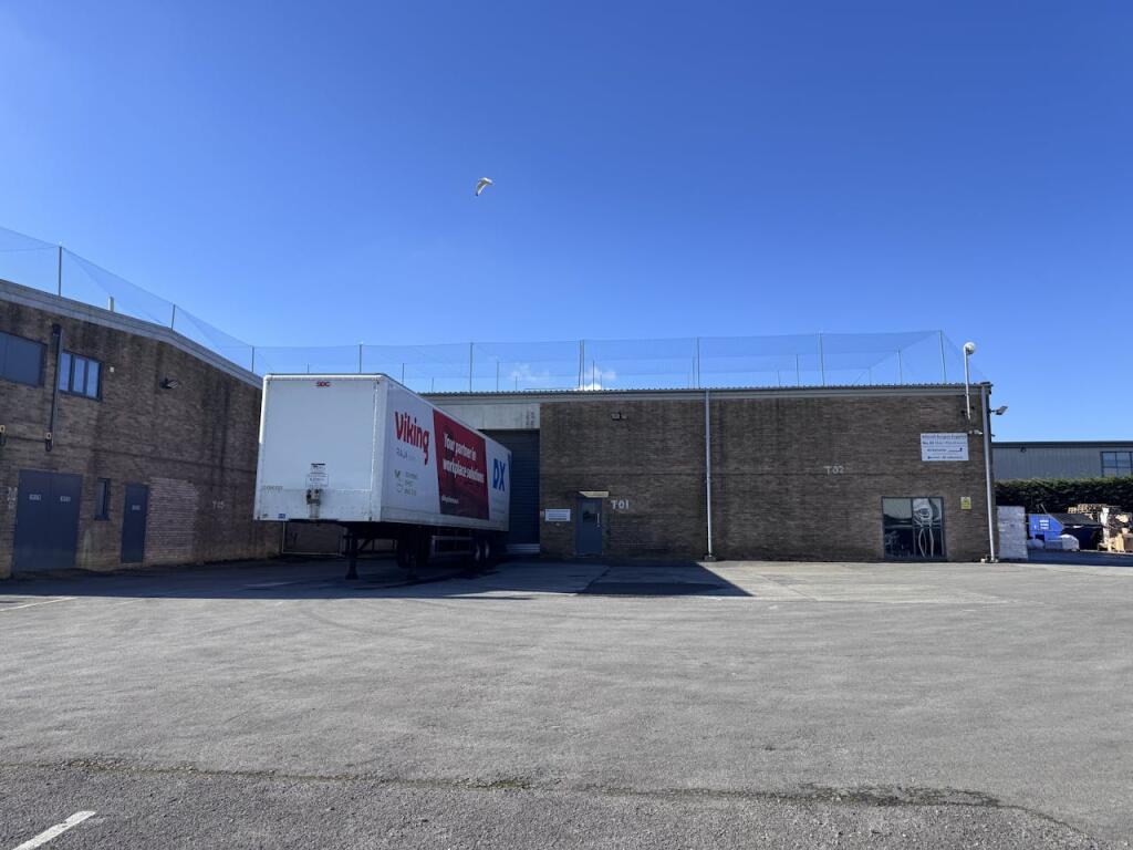 Additional image 10 of 30 Oxford Road, Pen Mill Trading Estate, Yeovil, BA21 5HR