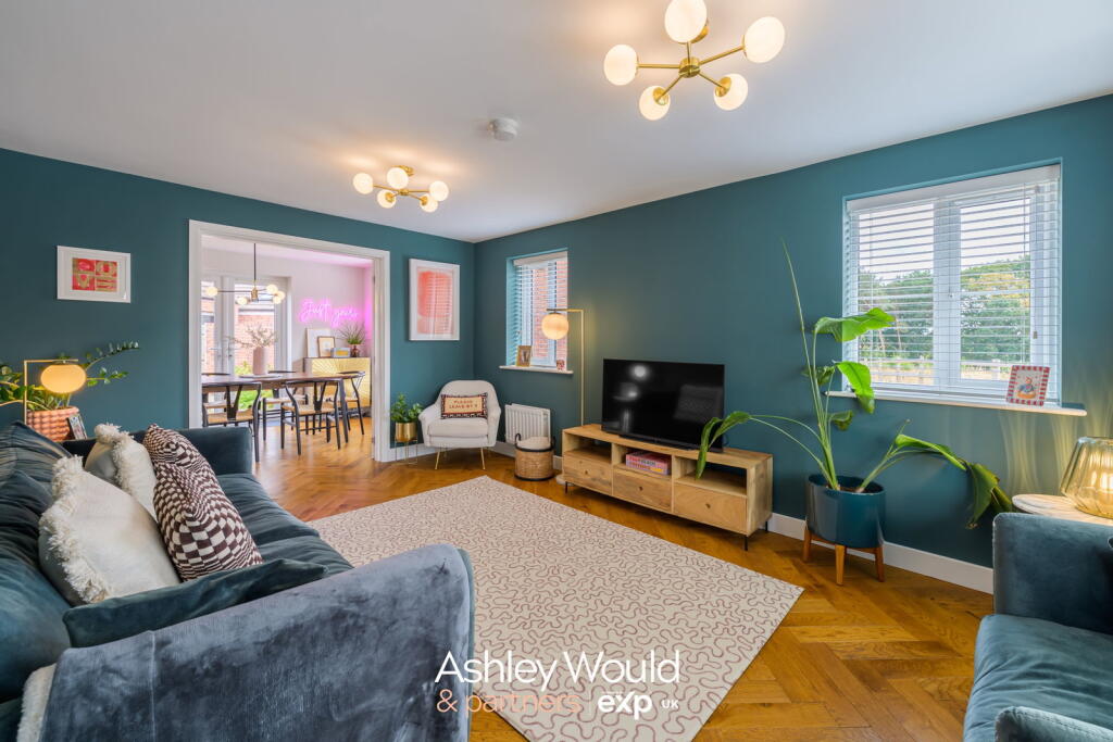 House in Dudley - View 3