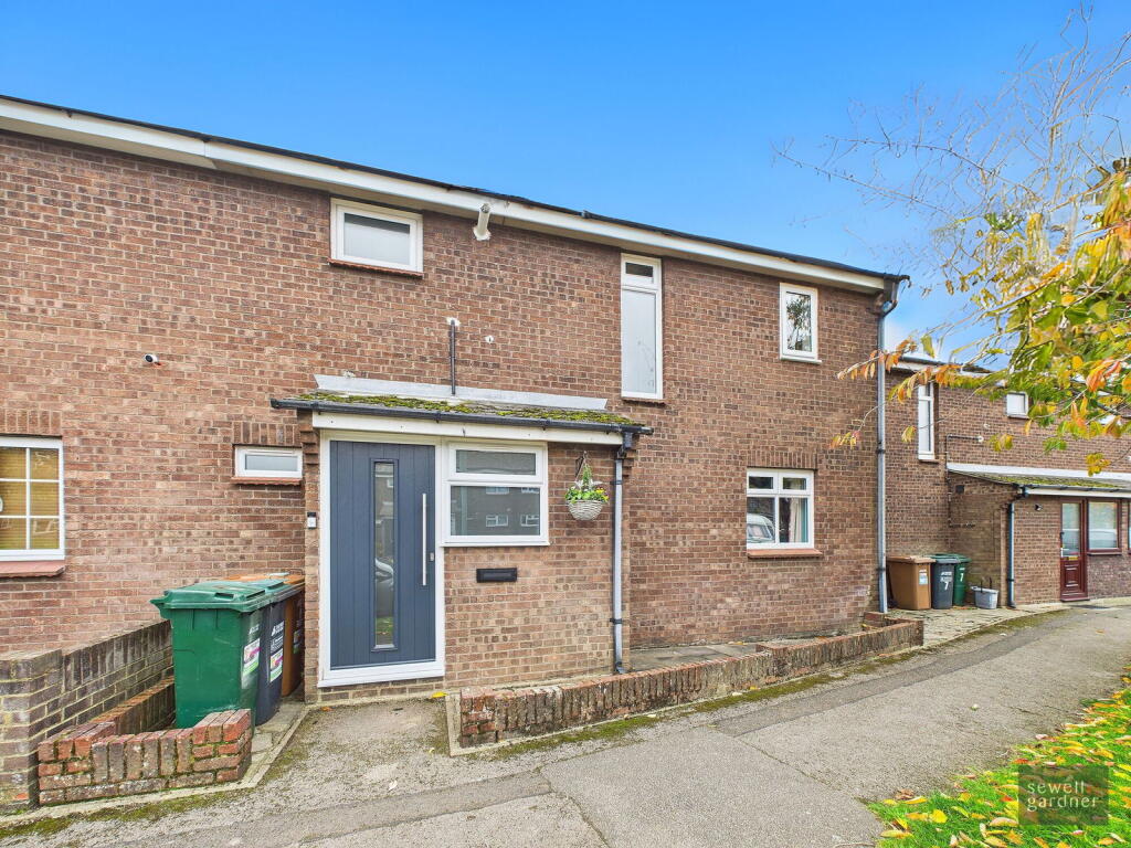 Main image of property: Curtis Close, Mill End, Rickmansworth, WD3 8QA