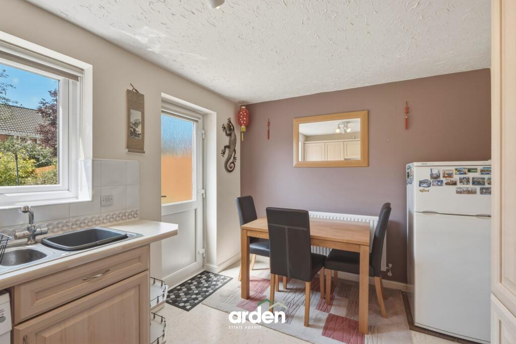 House in Redditch, Batchley - More
