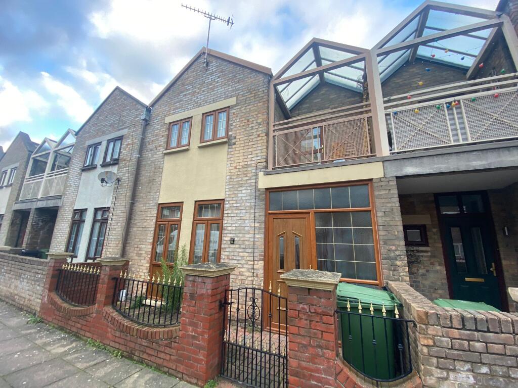 Main image of property: King William Street, PO1