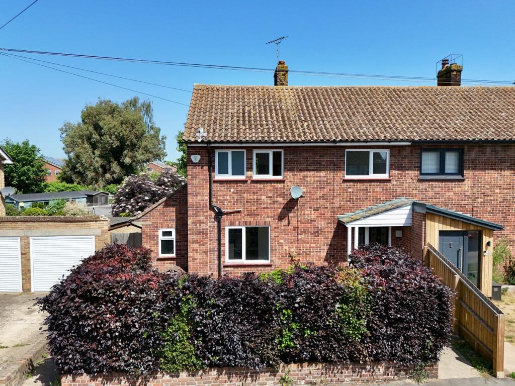 Main image of property: Rosabelle Avenue, Wivenhoe, Colchester, CO7