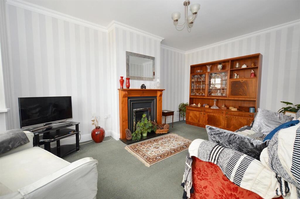 Cromer Road, West Runton, Cromer photo 3
