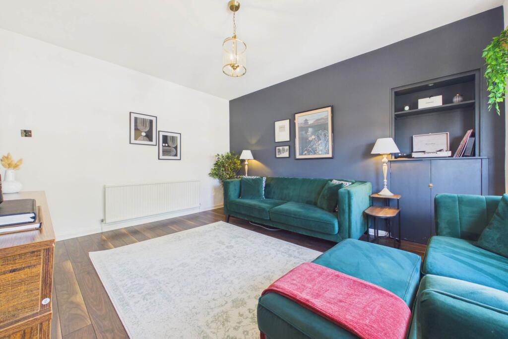 Apartment in Motherwell, North Lanarkshire - View 5