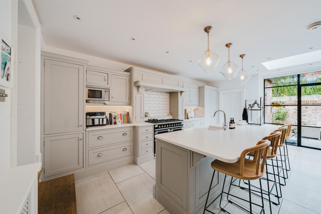 House in Chester - View 5