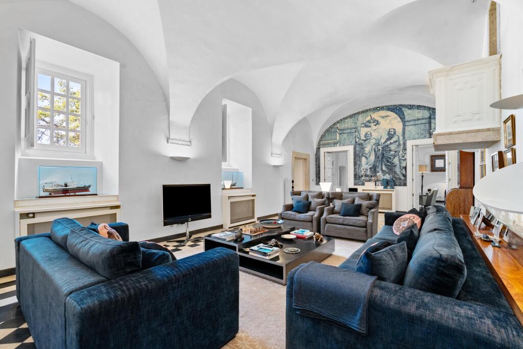 Main image of property: Lisbon, Lisbon