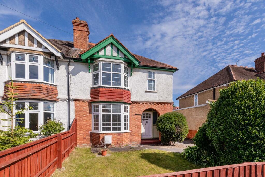 Main image of property: St Marks Crescent, Maidenhead, SL6