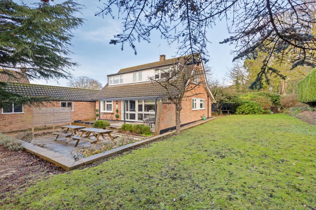 Main image of property: Beautifully Renovated Home in Weybourne