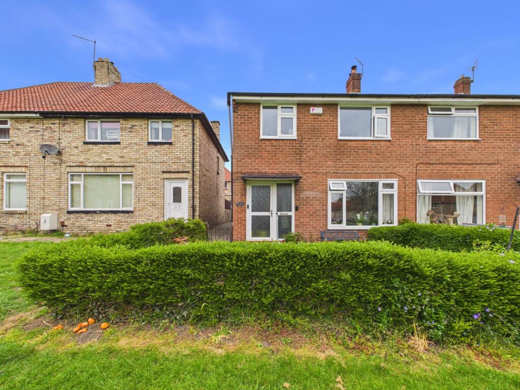 Main image of property: Broadpool Green, Whickham, NE16