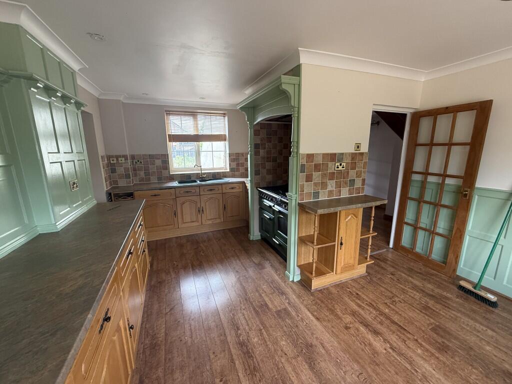 House in Peterborough - View 5