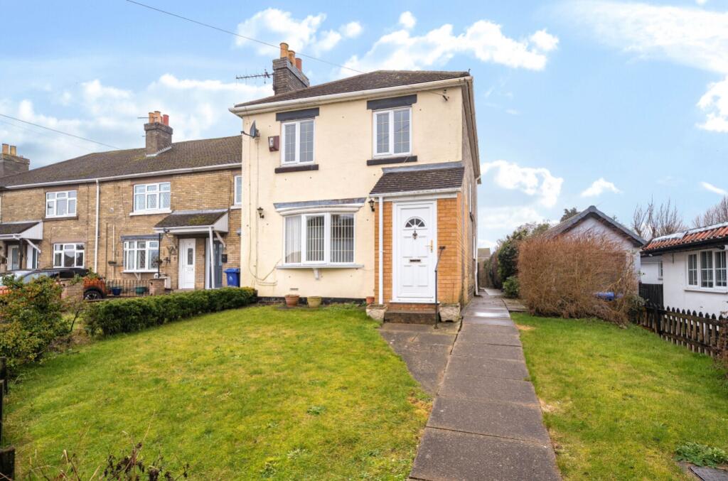 Main image of property: Seed Close Lane, Laceby, Grimsby, Lincolnshire, DN37