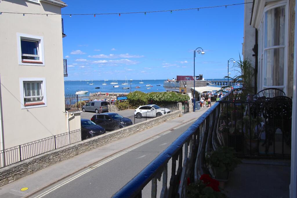 High Street, Swanage photo 3