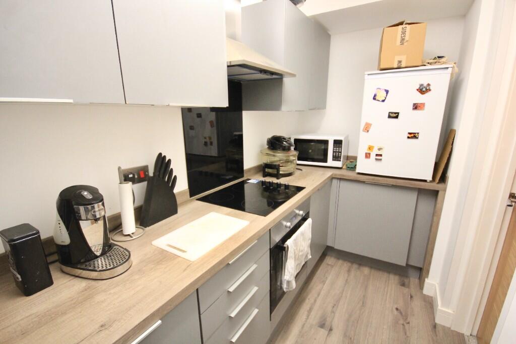 Apartment in Poole, Upper Parkstone - More