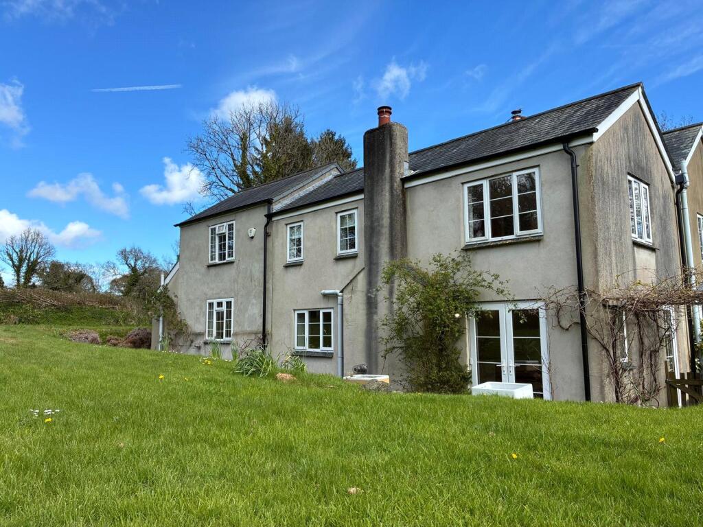 Main image of property: South Brent, Devon, TQ10