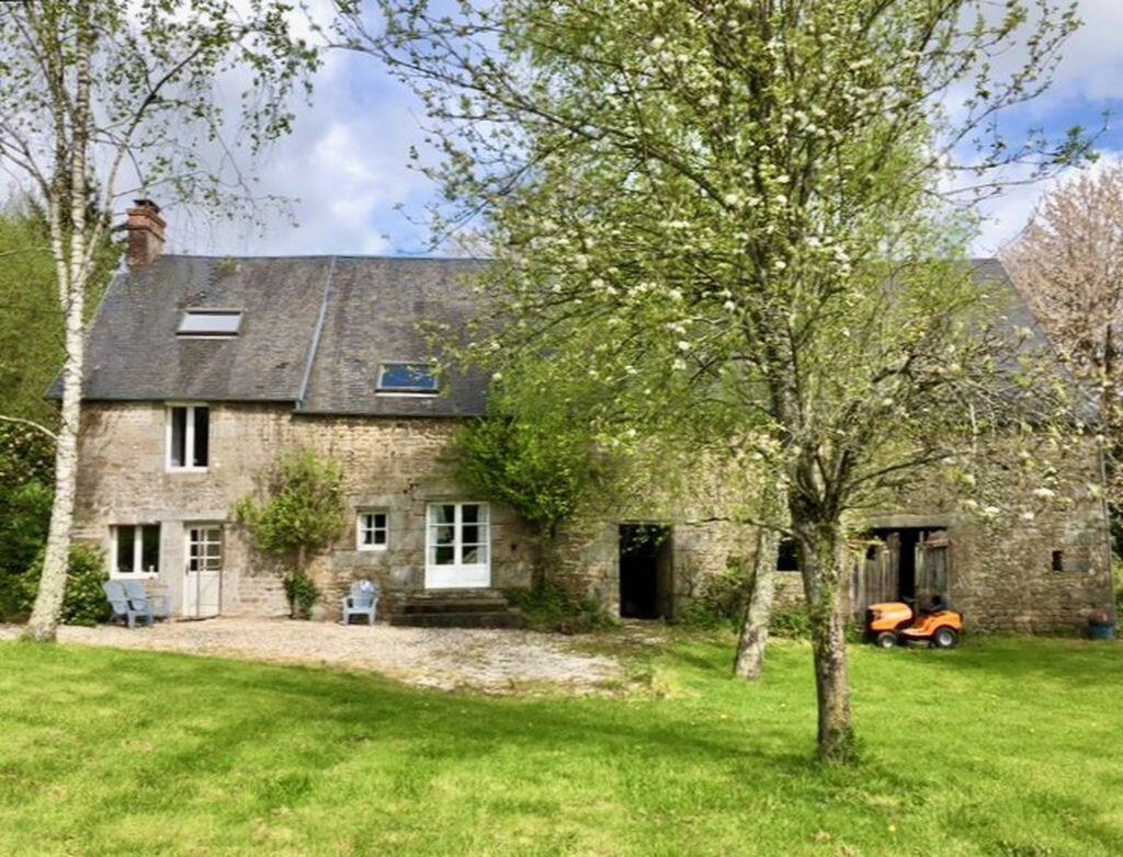 Main image of property: Villedieu-les-Poeles, Manche