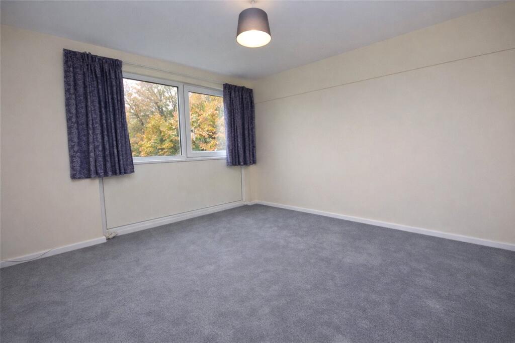 Apartment in St Albans - View 5