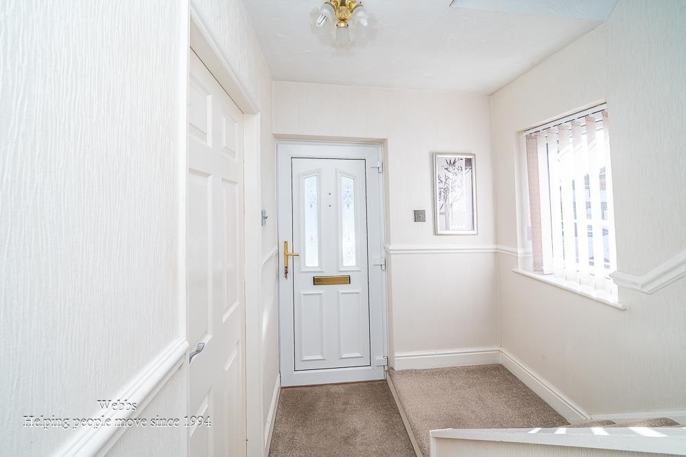 House in Walsall, High Heath - View 5