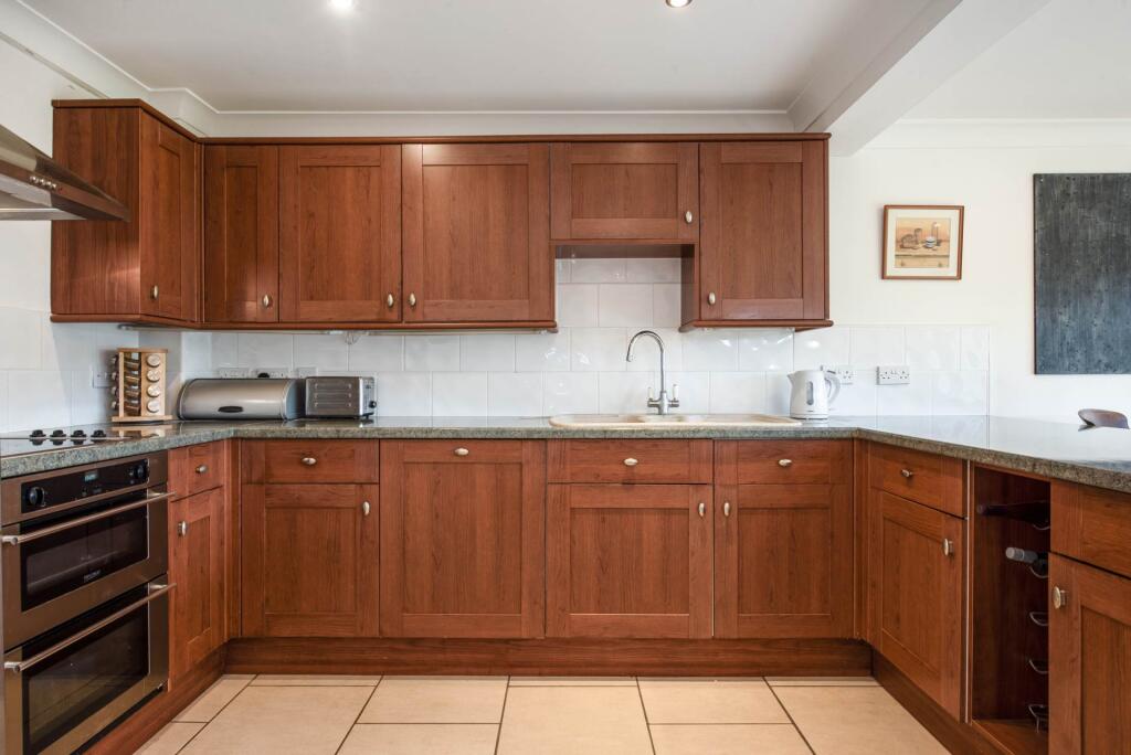 House in Chichester, West Wittering - More