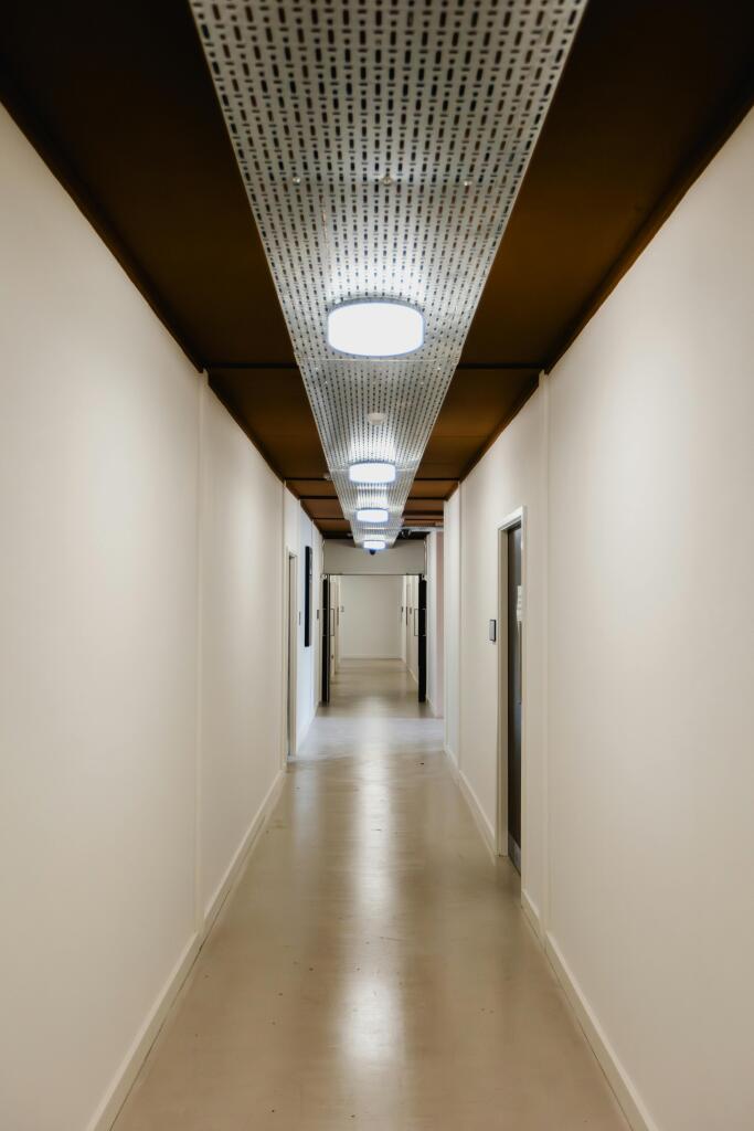 Base Business Space I Block