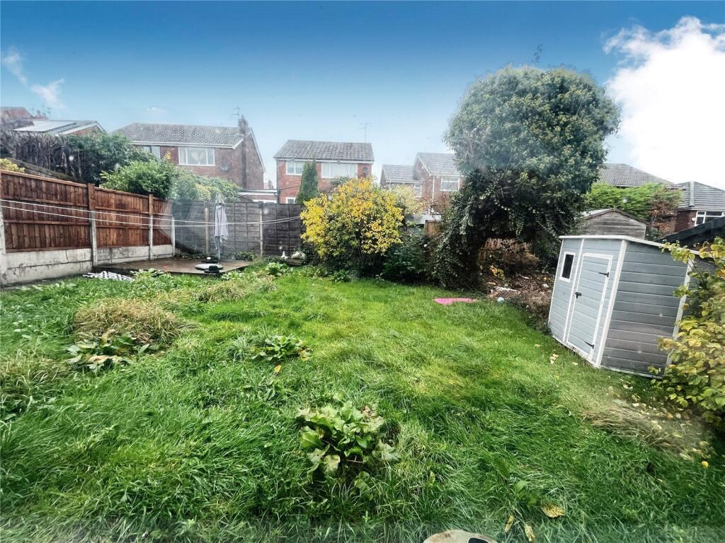 Cartmel Close, Bury, Greater Manchester, BL9 photo 2