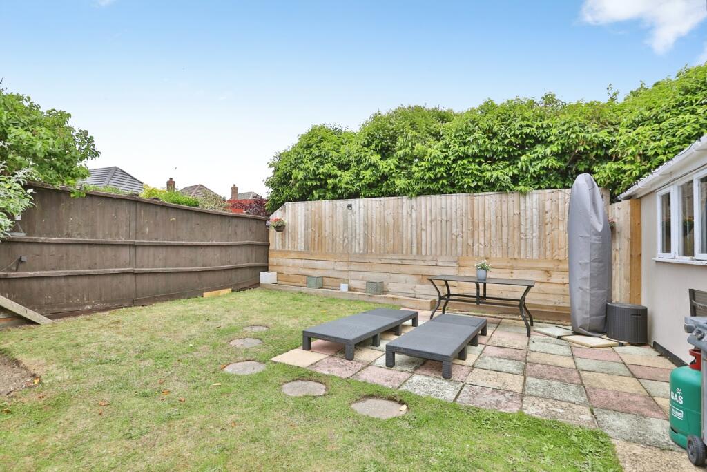 House in Poole, Foxholes - View 2