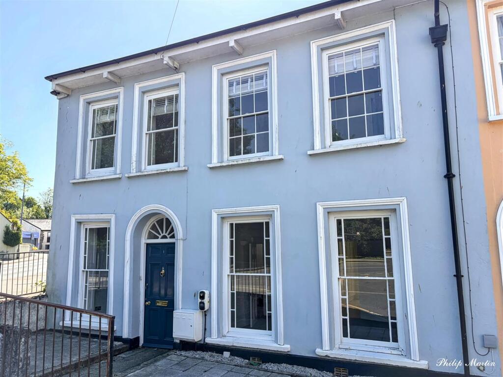 House in Truro, Cornwall - View 2