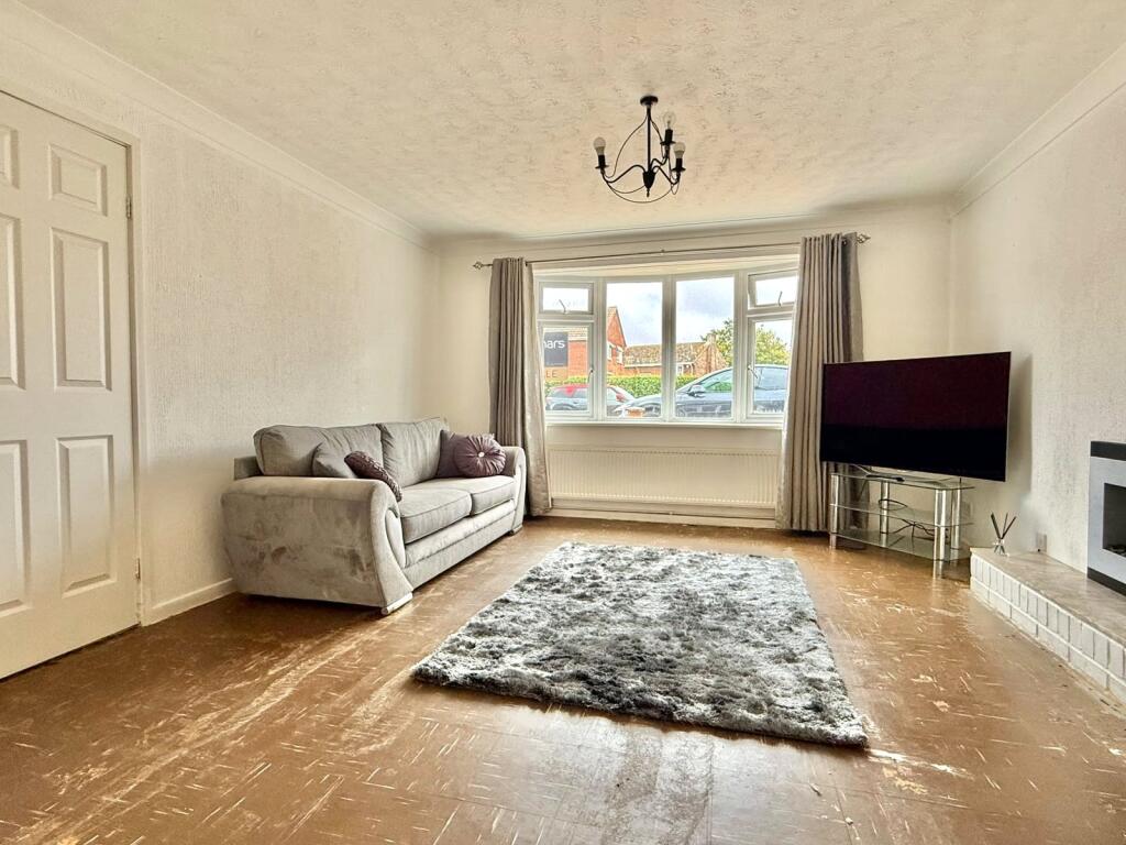 House in Milford on Sea, Milford-on-Sea - View 4