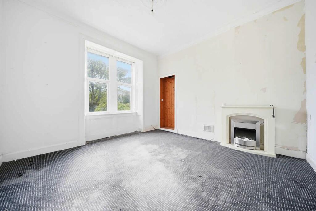 Apartment in Kilbirnie, North Ayrshire - View 2