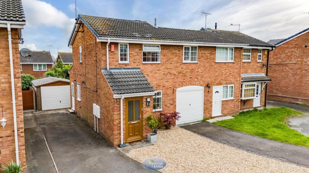 Main image of property: Fallow Court, Worksop, S81