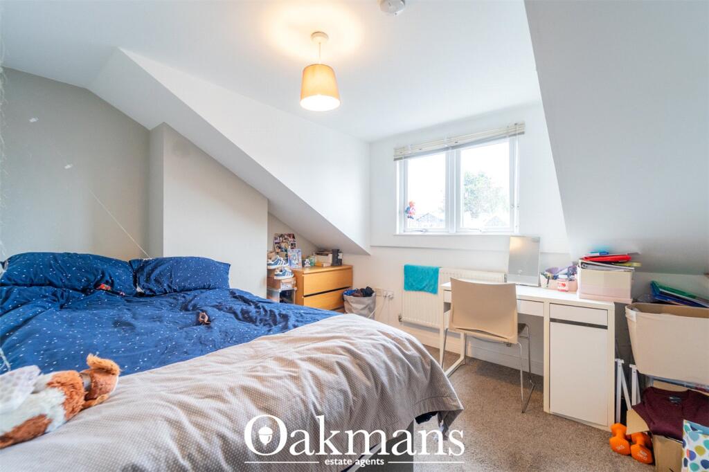6 bedroom house for rent
