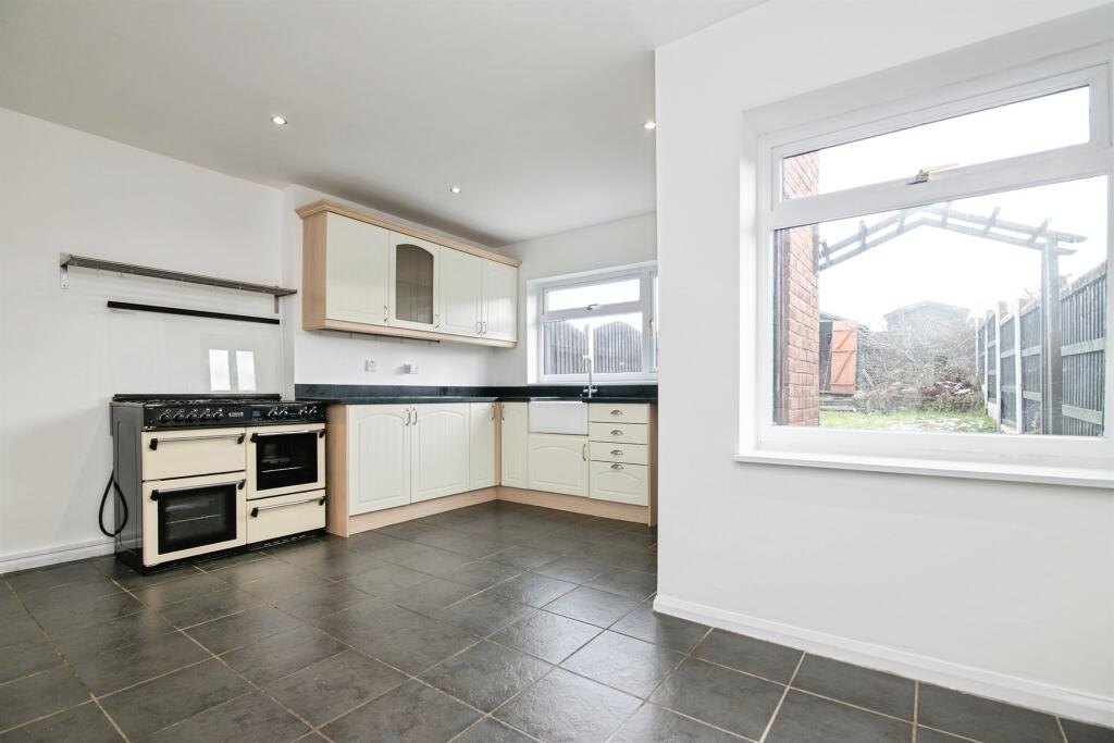 Bath Street, Sedgley, Dudley photo 2
