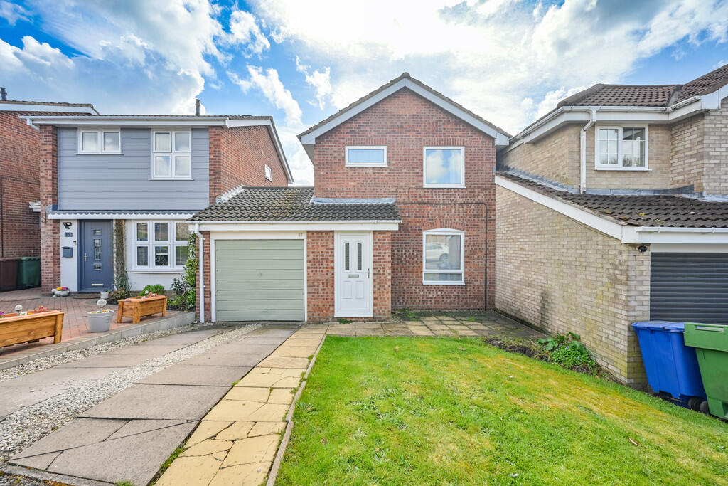 Main image of property: Fairfield Close, Heath Hayes
