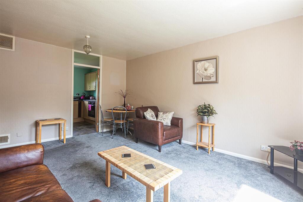 107 Sharrow Vale Road, Sharrow Vale, S11 8YZ photo 4