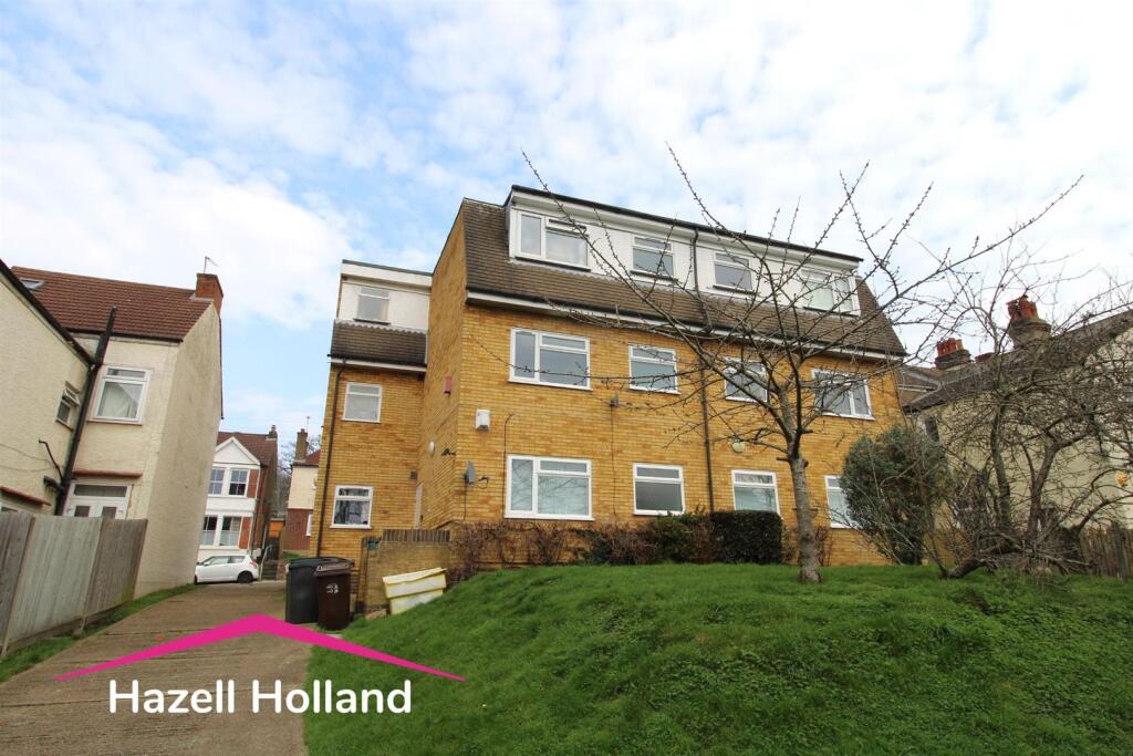 Main image of property: Beauchamp Road, London, SE19