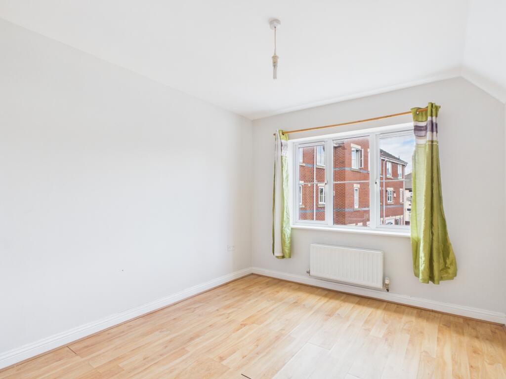 Apartment in Derby, Littleover - View 4