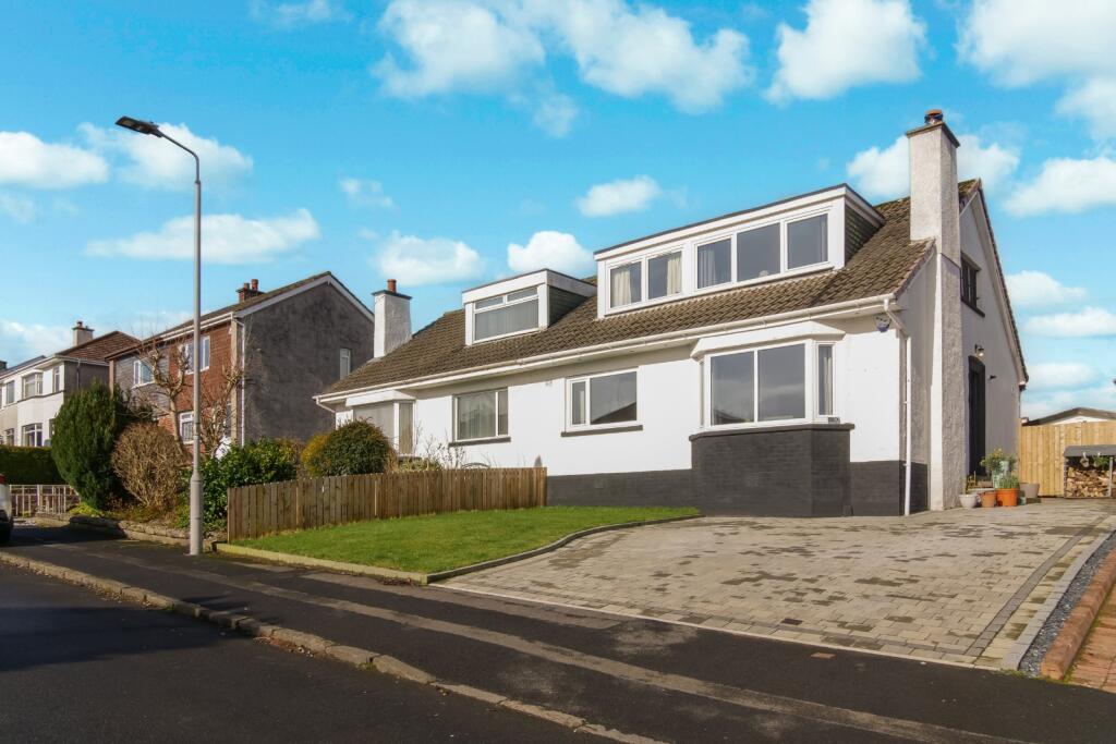 Main image of property: Dunrobin Avenue, Elderslie, PA5