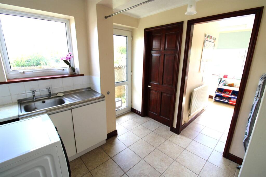Honing Drive, Southwell, Nottinghamshire, NG25 - View 5